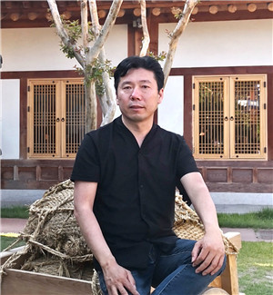 万力  山东省艺术设计学院美术学院副院长